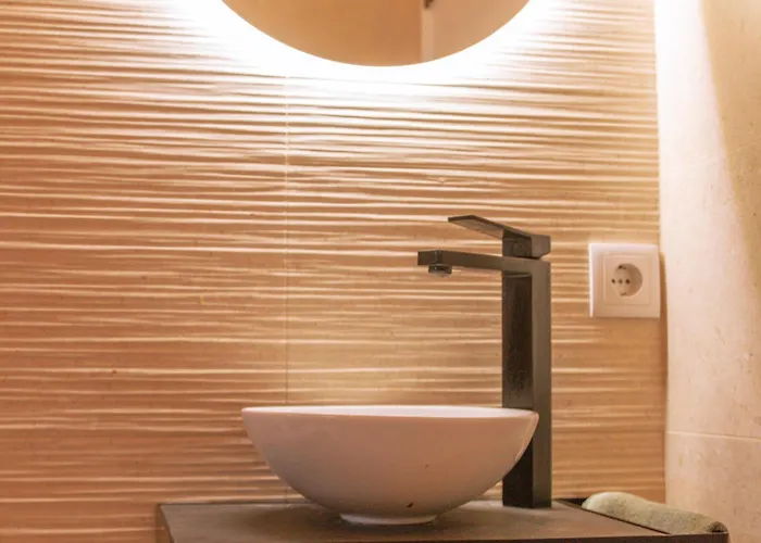 Хостел The Lighthouse *