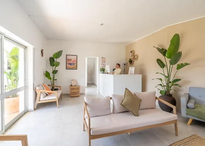 Хостел The Lighthouse